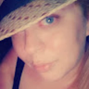 Meet your Posher, Elisha